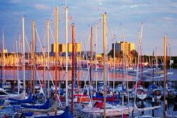 Blick vom Strander Hafen nach Schilksee